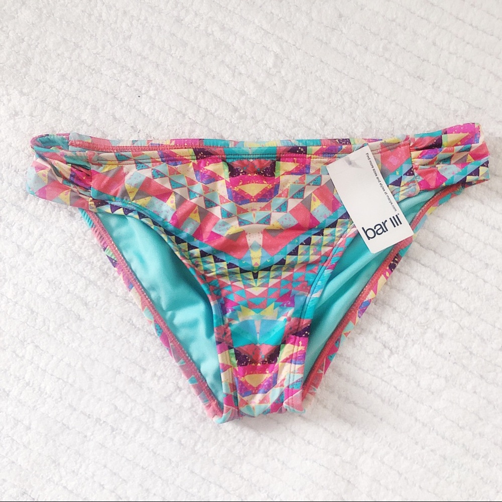 🦋Tribal Print Bikini Bottom🦋